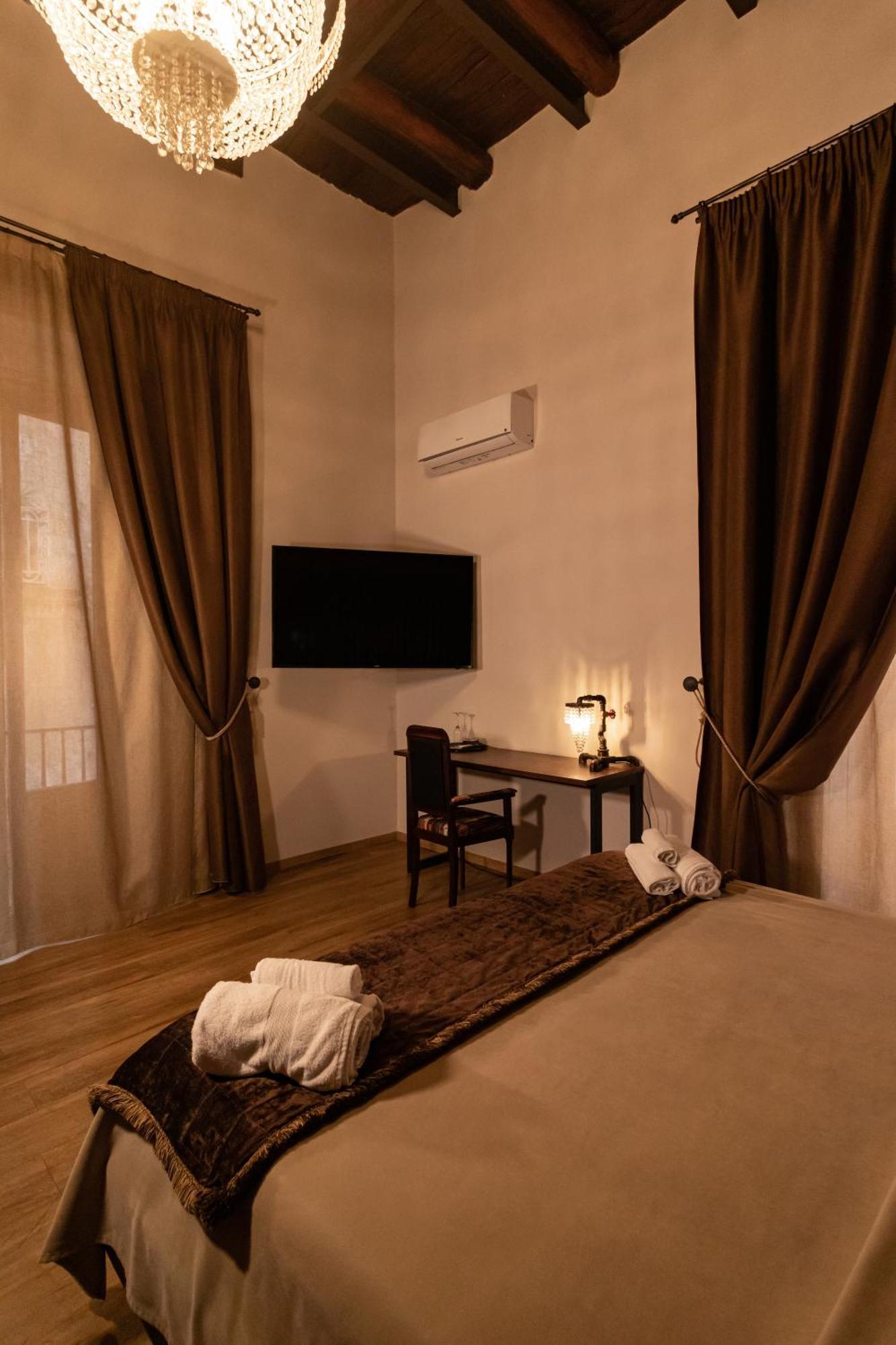 Duomo Luxury Suites 那不勒斯 外观 照片